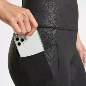 Athleta Salutation Stash Pocket II Embossed Legging